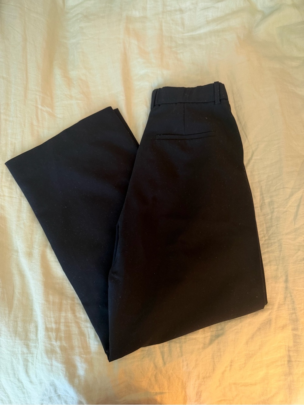 Abercrombie & Fitch Women's Black Straight-Leg Dress Pants